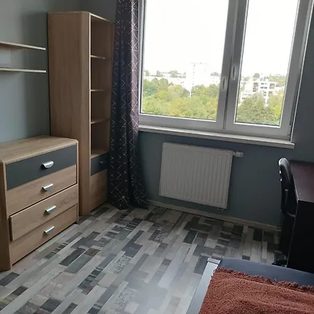 Livin Centrum Apartment 3*